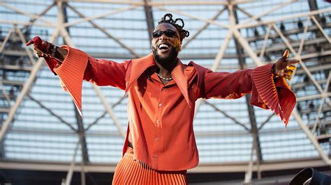  Burna Boy Live in Bangkok: Afrobeats Invasion Meets Spicy Thai Summer!